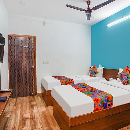 Fabhotel Rlv Green Palace - Nr Kengeri Satellite Town บังกาลอร์ ภายนอก รูปภาพ