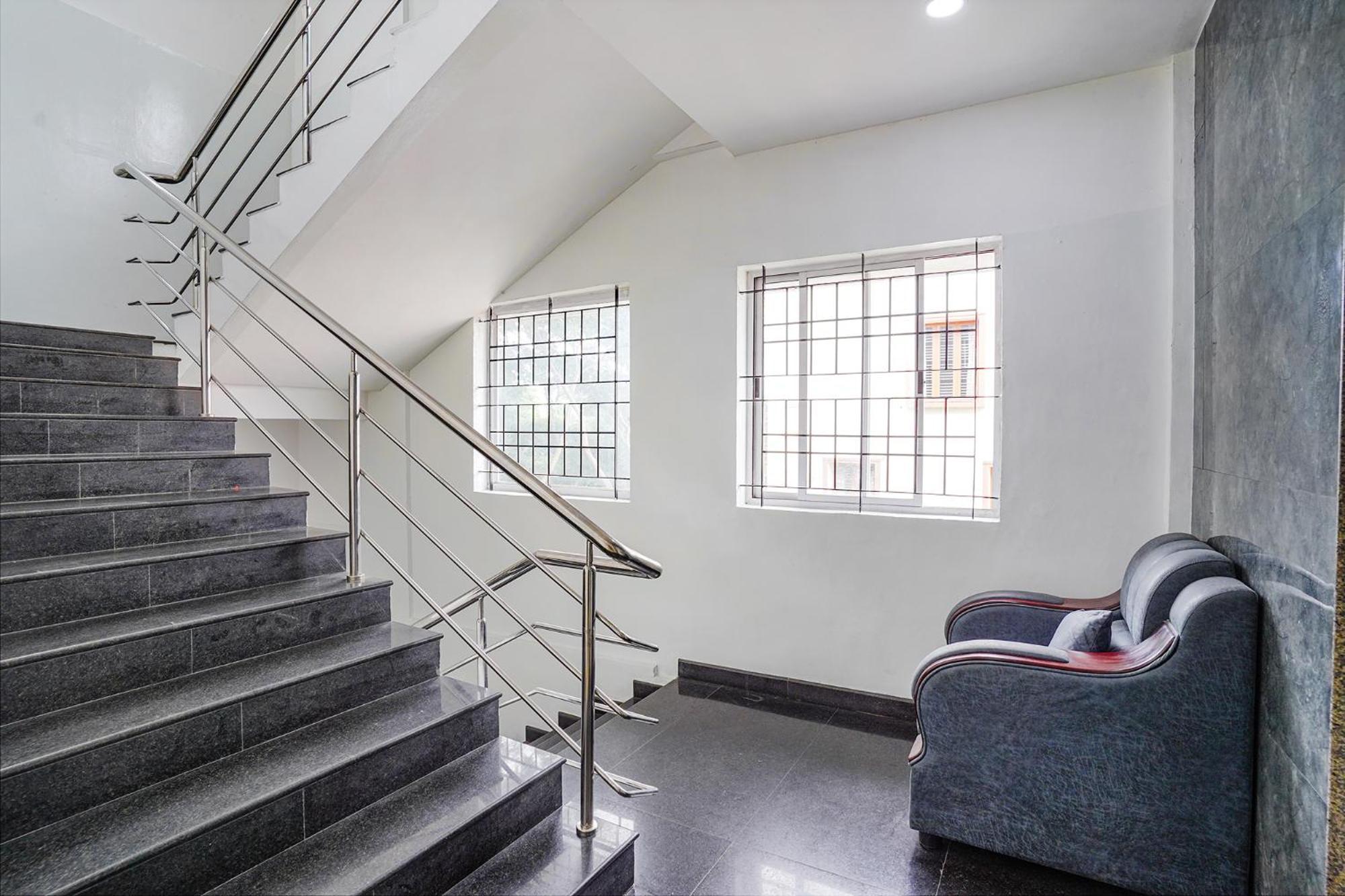 Fabhotel Rlv Green Palace - Nr Kengeri Satellite Town บังกาลอร์ ภายนอก รูปภาพ