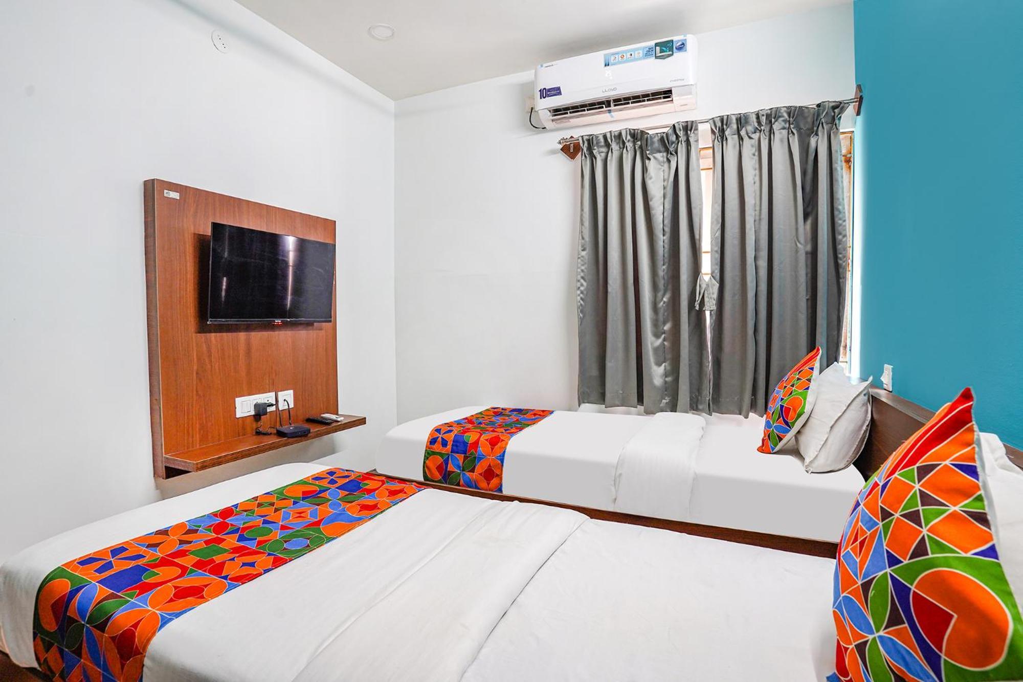 Fabhotel Rlv Green Palace - Nr Kengeri Satellite Town บังกาลอร์ ภายนอก รูปภาพ
